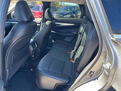 2021 INFINITI QX50 LUXE