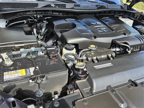 2024 INFINITI QX80 SENSORY AWD