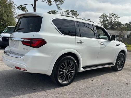 2024 INFINITI QX80 SENSORY AWD