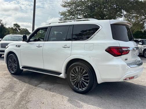2024 INFINITI QX80 SENSORY AWD
