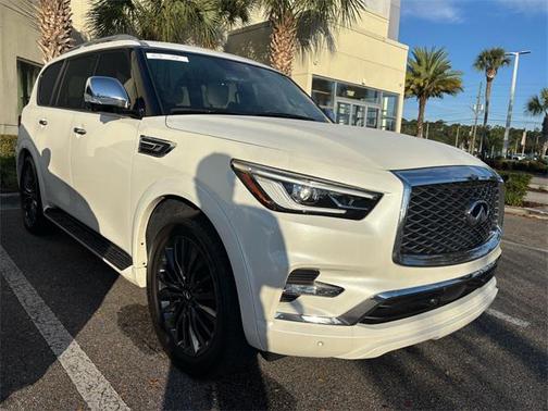 2024 INFINITI QX80 SENSORY AWD