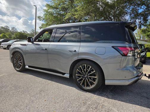 Dynamic Metal/Black Obsidian 2025 INFINITI QX80 AUTOGRAPH AWD