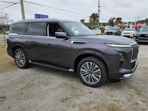 2025 INFINITI QX80 Luxe