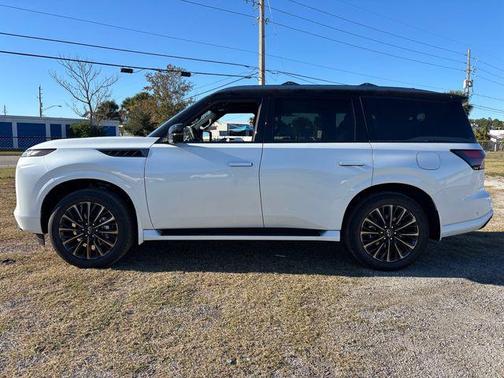 2026 INFINITI QX80 AUTOGRAPH AWD