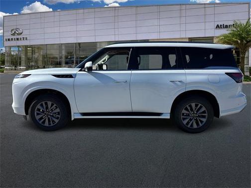 2026 INFINITI QX80 PURE