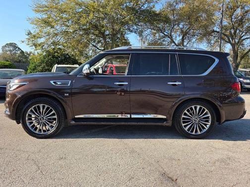 2018 INFINITI QX80 Base