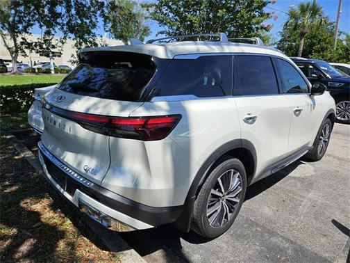 2022 INFINITI QX60 SENSORY