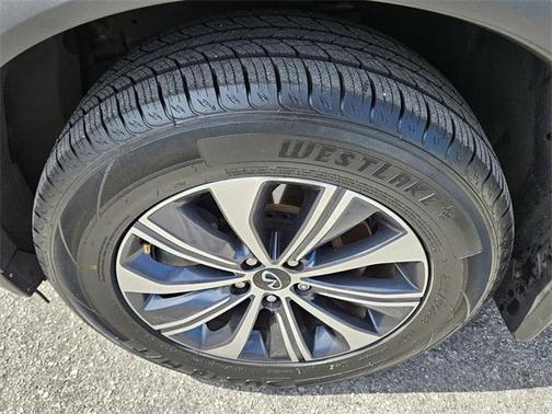 2024 INFINITI QX60 Pure
