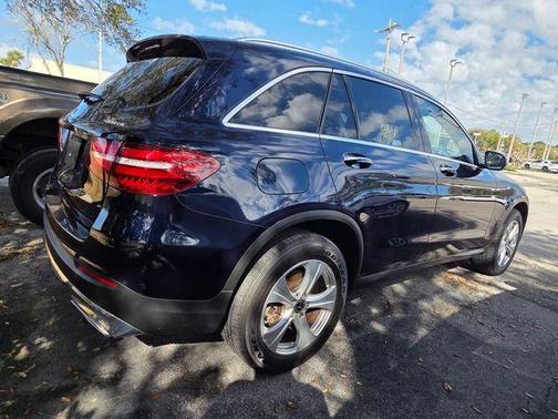 2017 Mercedes-Benz GLC 300 4MATIC