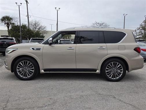 2018 INFINITI QX80 Base