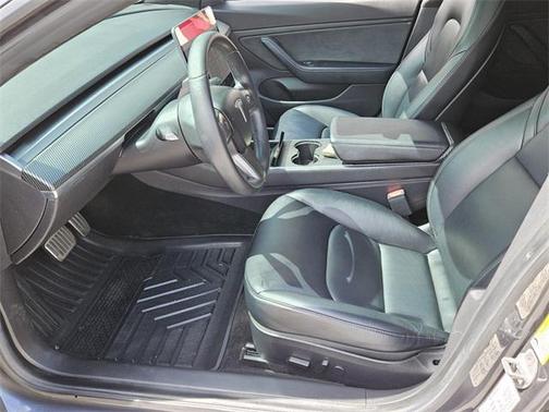 2019 Tesla Model 3 Performance