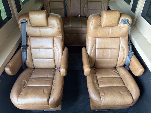 Arctic White 2023 Mercedes-Benz Sprinter 2500 Crew 170 WB