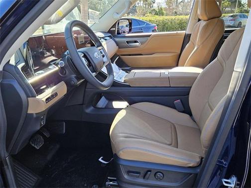 2025 INFINITI QX80 Luxe