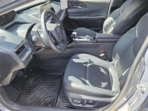2024 Toyota Prius XLE