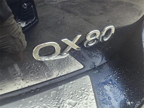 2023 INFINITI QX80 SENSORY AWD