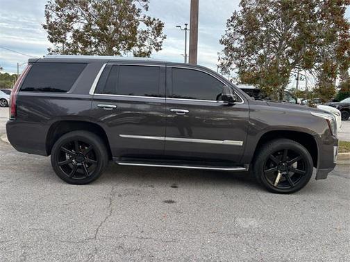 2016 Cadillac Escalade Luxury