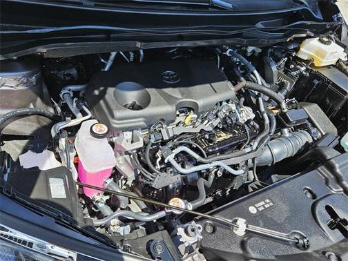 2024 Toyota Sienna XLE 8 Passenger