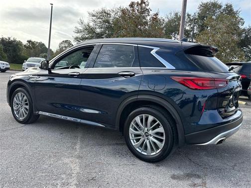 2023 INFINITI QX50 LUXE