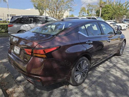2024 Nissan Altima 2.5 SL