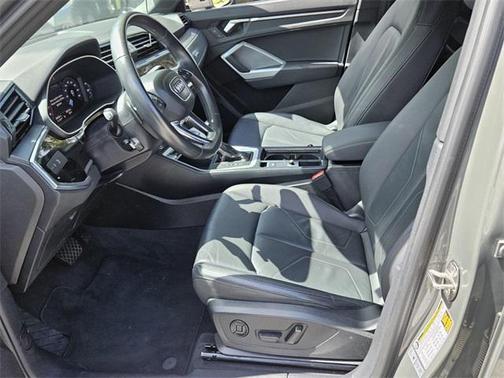 2023 Audi Q3 Premium 45 TFSI S line quattro Tiptronic