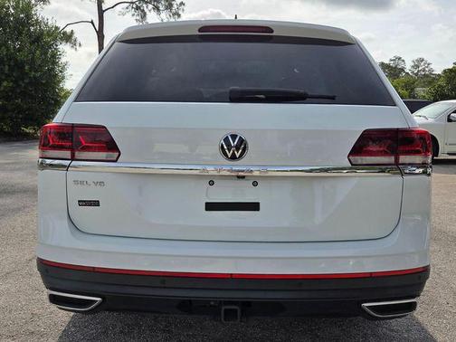 White 2021 Volkswagen Atlas 3.6L SEL