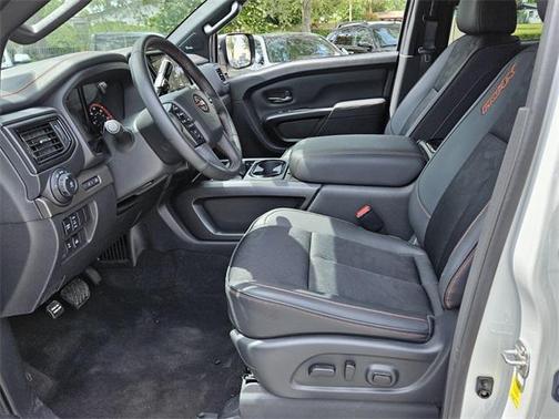2024 Nissan Titan PRO-4X