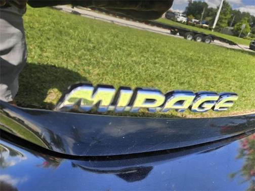 2022 Mitsubishi Mirage ES