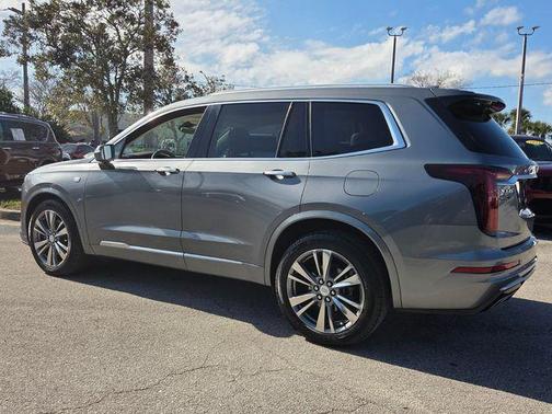 2020 Cadillac XT6 Premium Luxury FWD