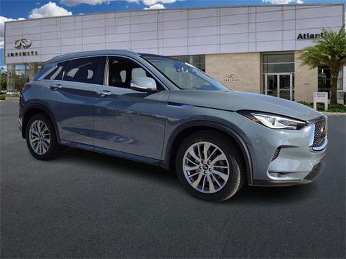 2023 INFINITI QX50 LUXE