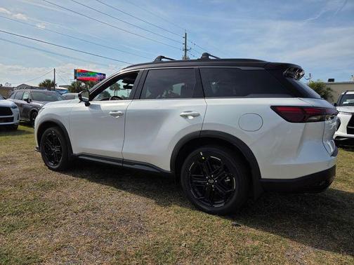 Radiant White/Black Obsidian 2027 INFINITI QX60 SPORT AWD