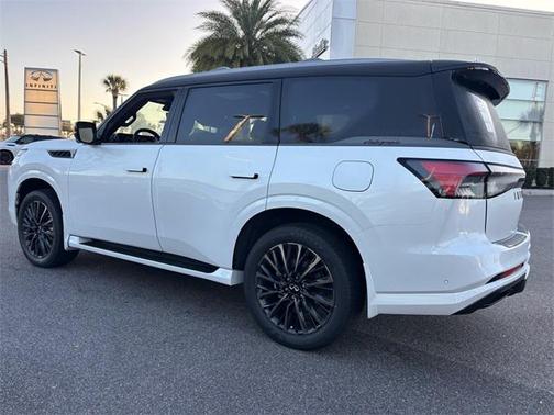 2026 INFINITI QX80 AUTOGRAPH AWD