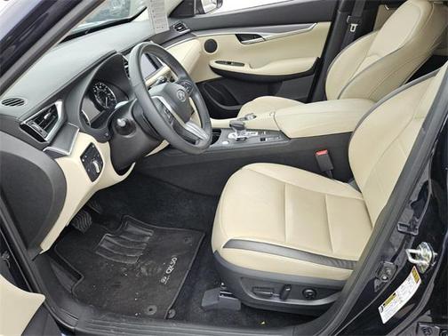 2022 INFINITI QX50 LUXE