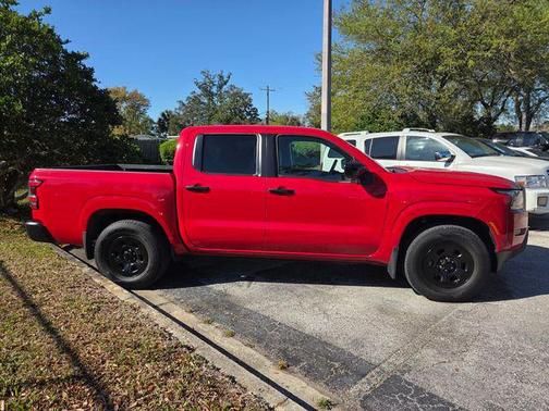 2023 Nissan Frontier S