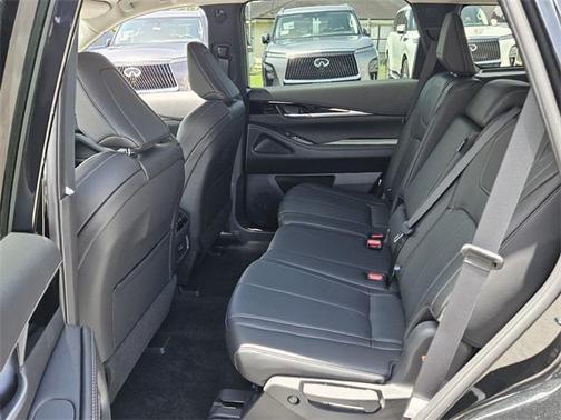 2025 INFINITI QX60 Pure