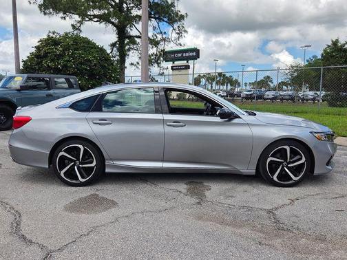Lunar Silver Metallic 2022 Honda Accord Sport 1.5T