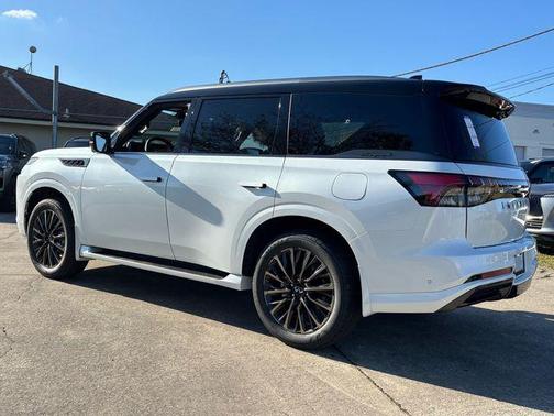 2026 INFINITI QX80 AUTOGRAPH AWD