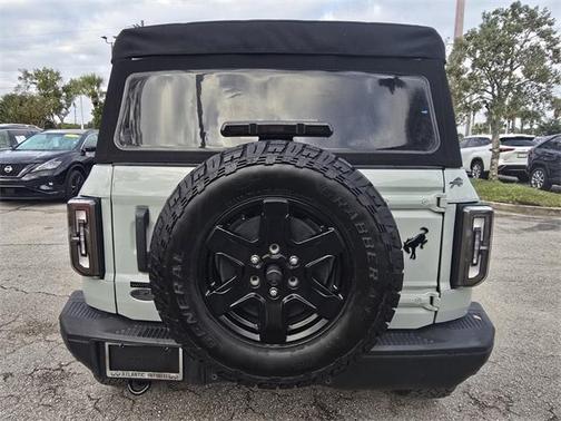 2022 Ford Bronco Black Diamond