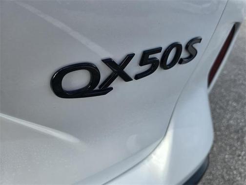 2024 INFINITI QX50 SPORT