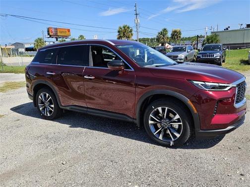 2025 INFINITI QX60 Luxe