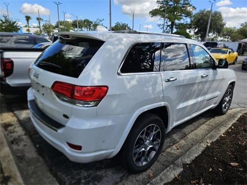 2020 Jeep Grand Cherokee Overland
