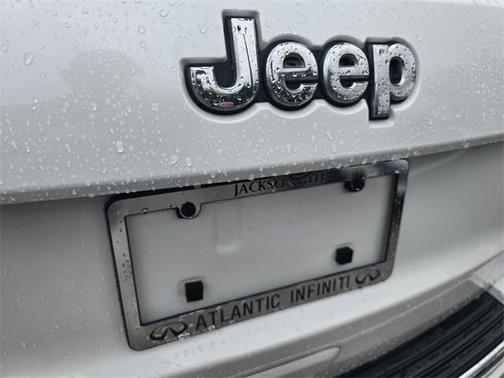 2020 Jeep Grand Cherokee Overland