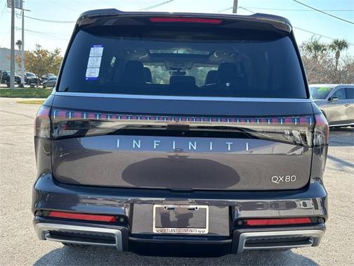 2026 INFINITI QX80 PURE