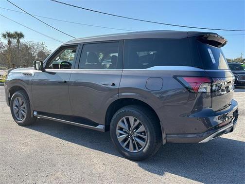 2026 INFINITI QX80 PURE