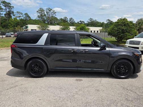 Panthera Metal 2025 Kia Carnival LXS