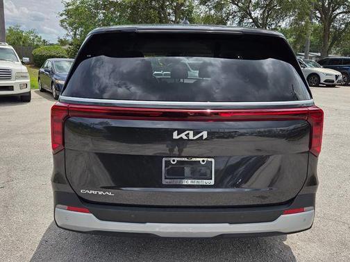 Panthera Metal 2025 Kia Carnival LXS