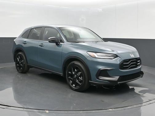 Nordic Forest Pearl 2025 Honda HR-V