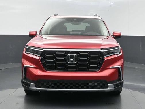 Radiant Red Metallic Ii 2024 Honda Pilot