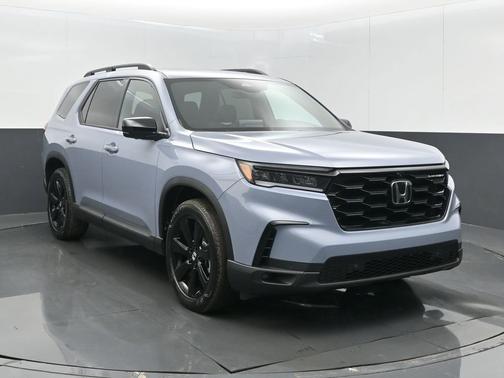 Sonic Gray Pearl 2025 Honda Pilot