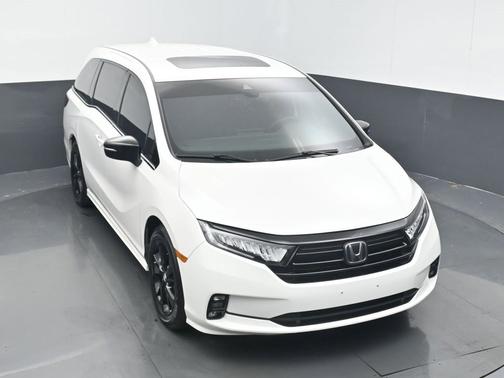 2023 Honda Odyssey 
