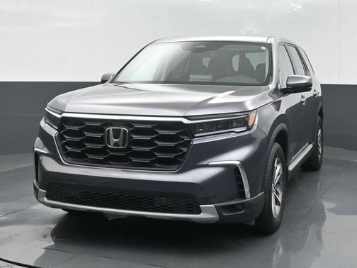 Modern Steel Metallic 2025 Honda Pilot